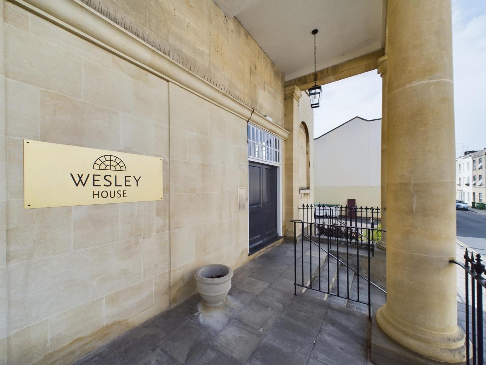 Modern Duplex Central Free Parking Wi-Fi Apartment Cheltenham Exterior photo